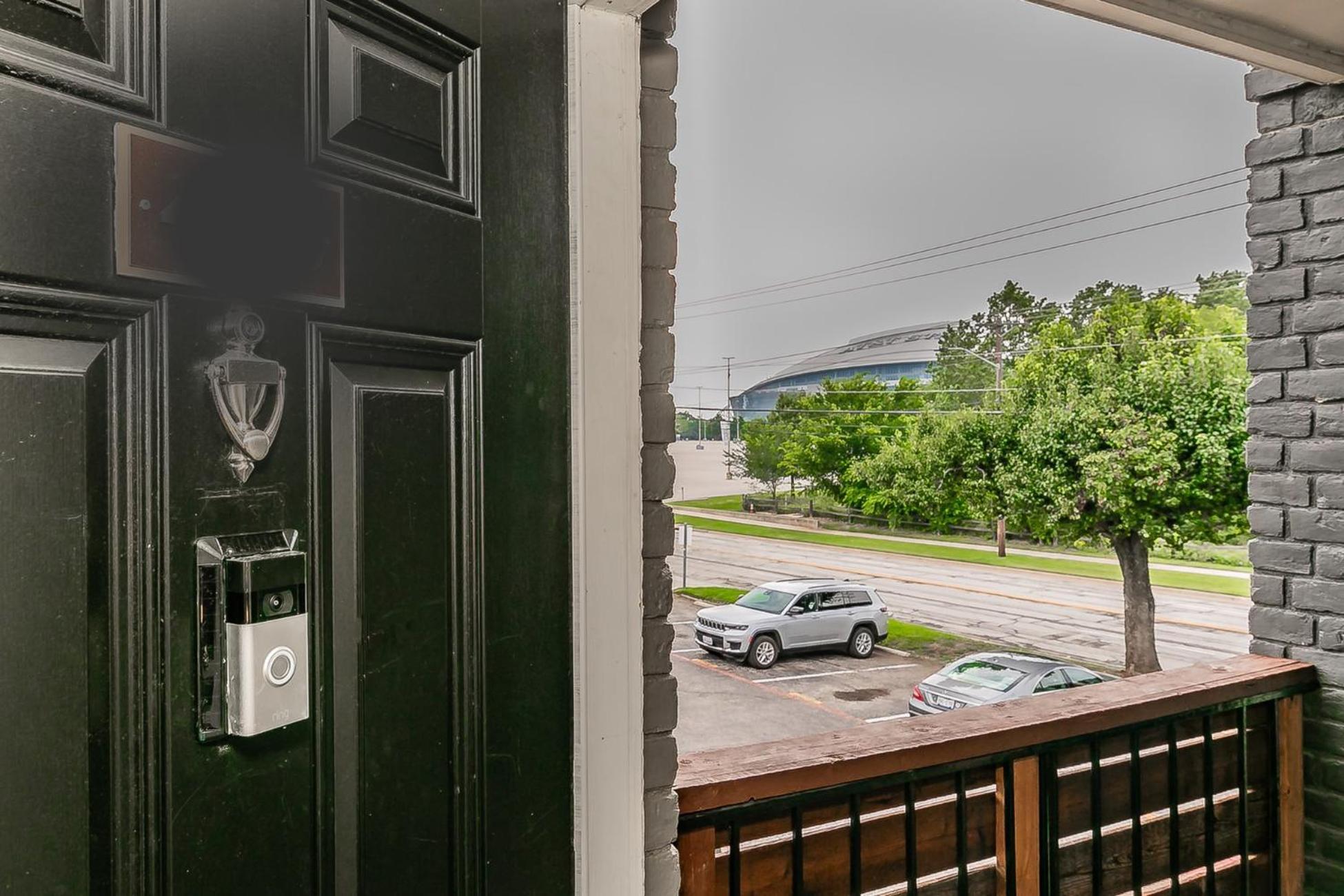 Cozy 2Br Farmhouse Apt - Sleeps 8 - Free Parking! Arlington Bagian luar foto